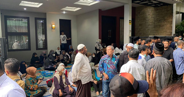 Suasana Rumah Duka Mantan Menteri ATR Ferry Mursyidan Baldan Meninggal Dunia, Dipenuhi Pelayat